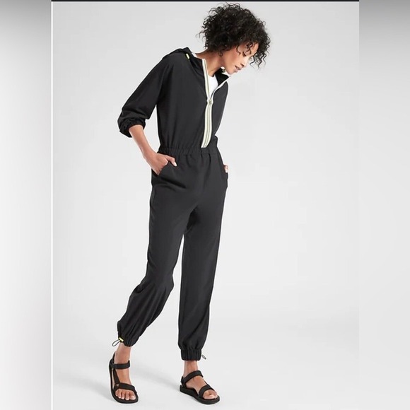 Athleta Pants - Athleta DIPSEA ROMPER size 4